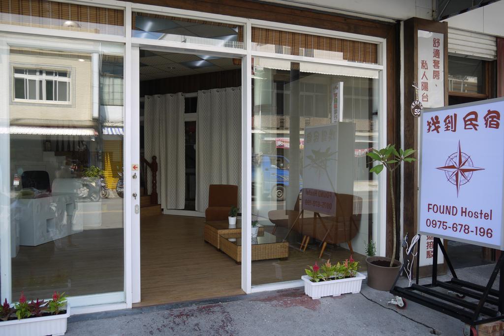 Found Hostel Kota Tua Kota Tua Hengchun Bagian luar foto