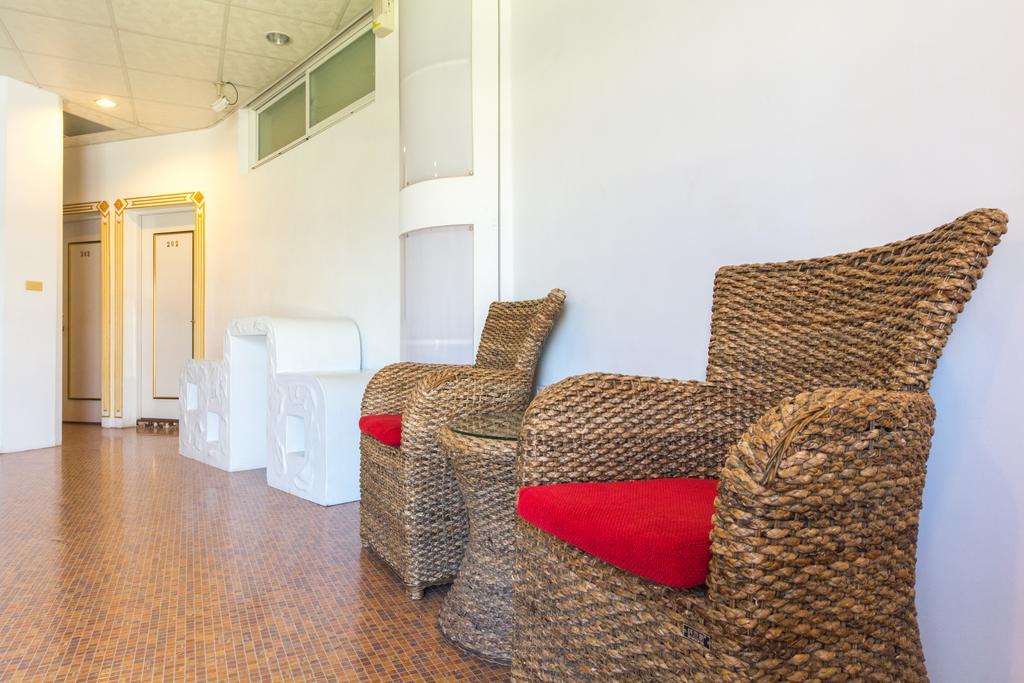 Found Hostel Kota Tua Kota Tua Hengchun Bagian luar foto