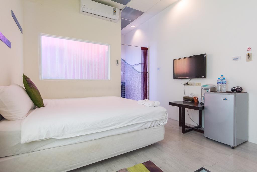 Found Hostel Kota Tua Kota Tua Hengchun Bagian luar foto